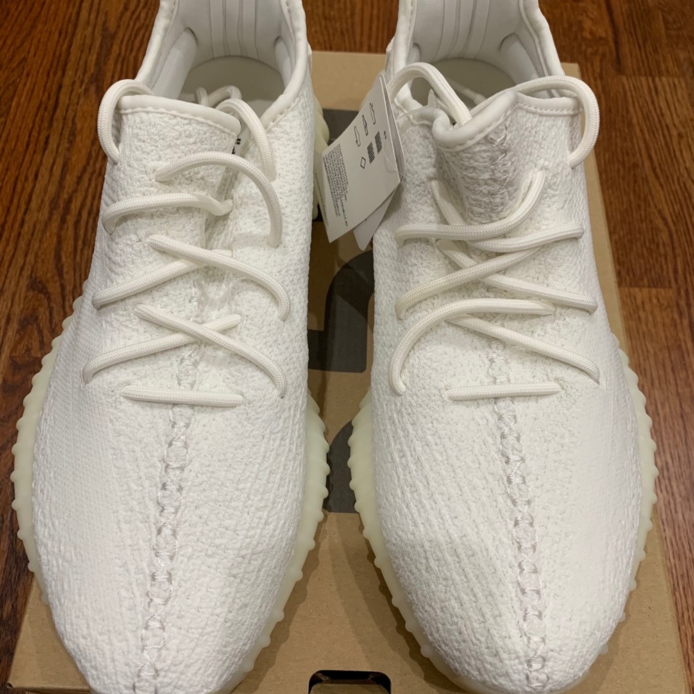 Yeezy Boost 350 V2 White color